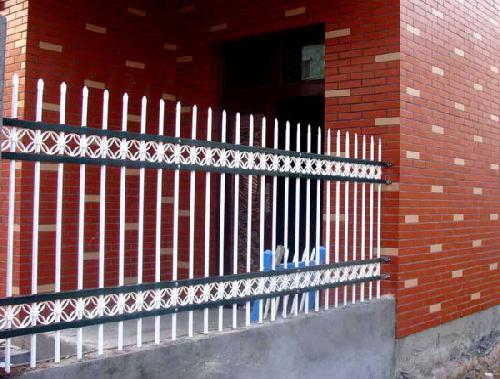鐵藝護(hù)欄案例