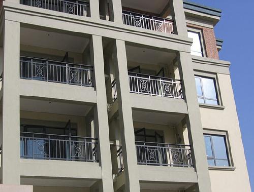 洛陽(yáng)鋅鋼護(hù)欄廠(chǎng)-鋅鋼陽(yáng)臺(tái)